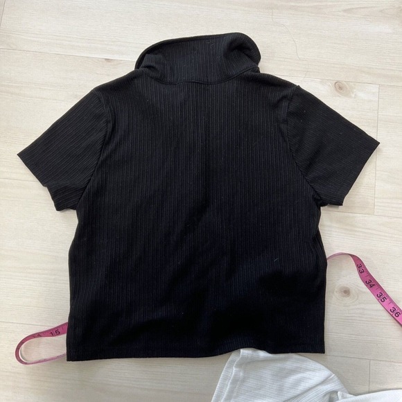 LOT of 2 Altar'd State Tops Size SMALL Cropped Black White Button Up - Picture 7 of 7